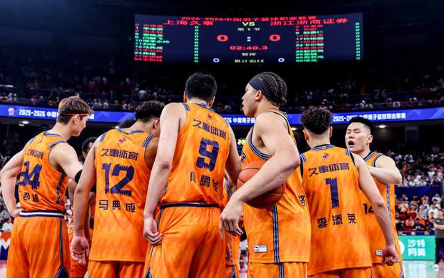 乌法115k欧元买断阿加波夫，结束租借正式加盟