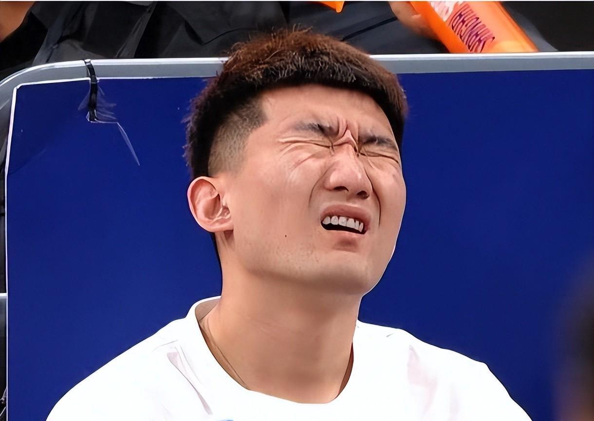 华体会体育-曝马刺仍致力于保留福克斯做当家控卫