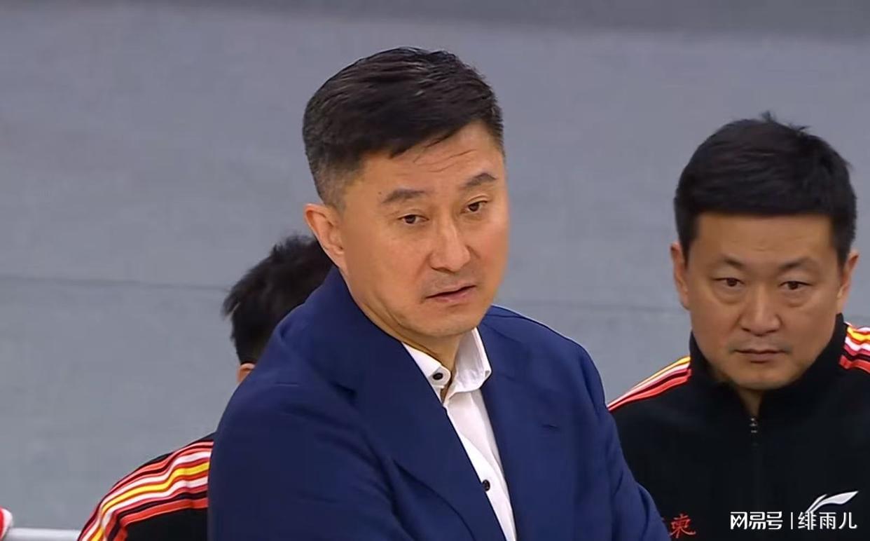 美媒曝篮网马刺潜在交易方案