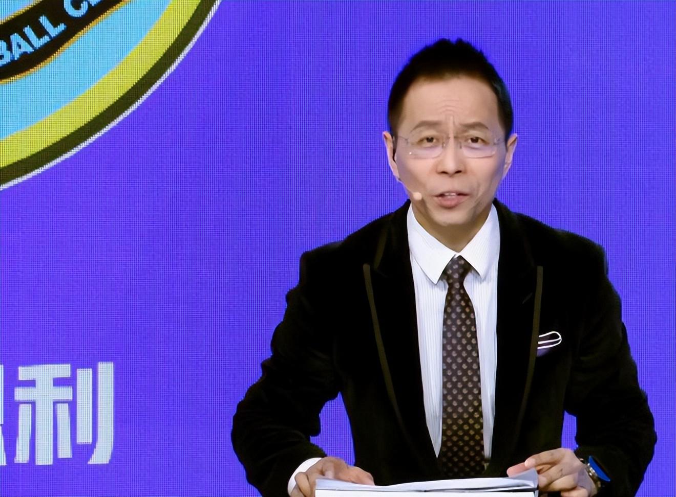 记者:快船愿做鹿凯交易的第三方,将5号签送走以此得到布朗
