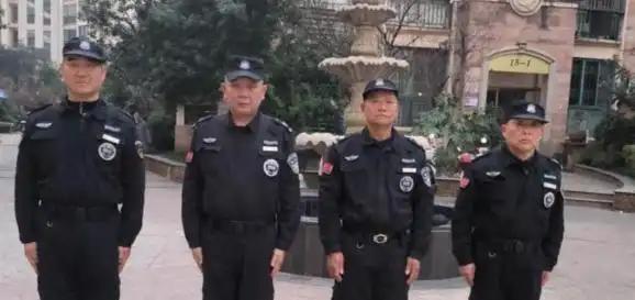 可签3年6000万？范弗里特或让步，火箭留下伊森，引援还剩1200万