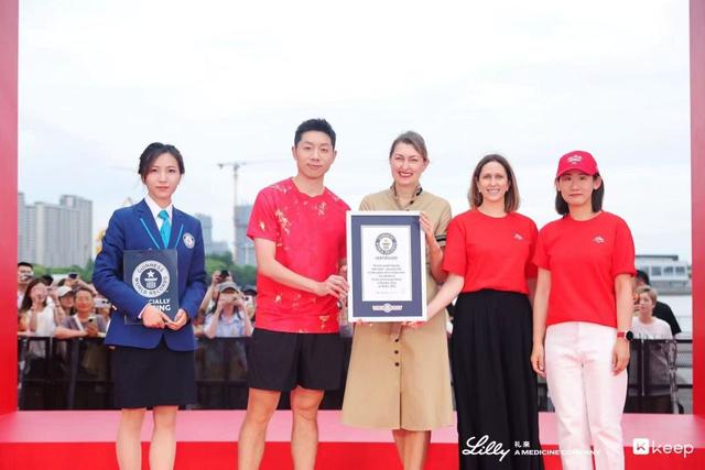 骑士消息:多人声援哈登,3换2交易方案出炉,新赛季战力榜更新
