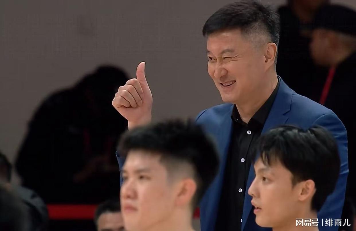 4年1.785亿！篮网要抢里夫斯，湖人该跟上吗？