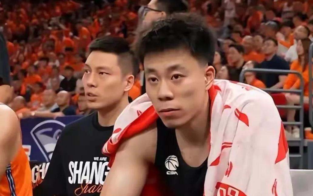耻辱丢冠！马刺16分再被逆转，看数据：你就是头号罪人！