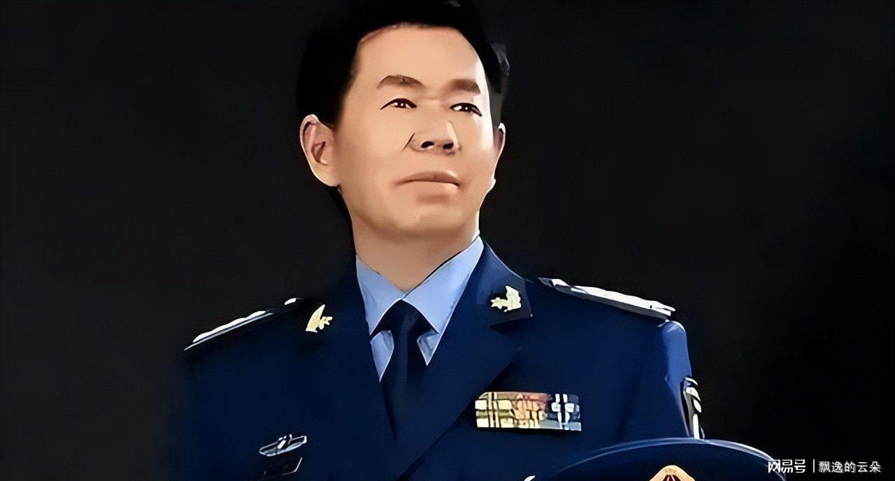 马刺主帅谈福克斯被批评:我不看社媒也不在乎,对他有100%信心