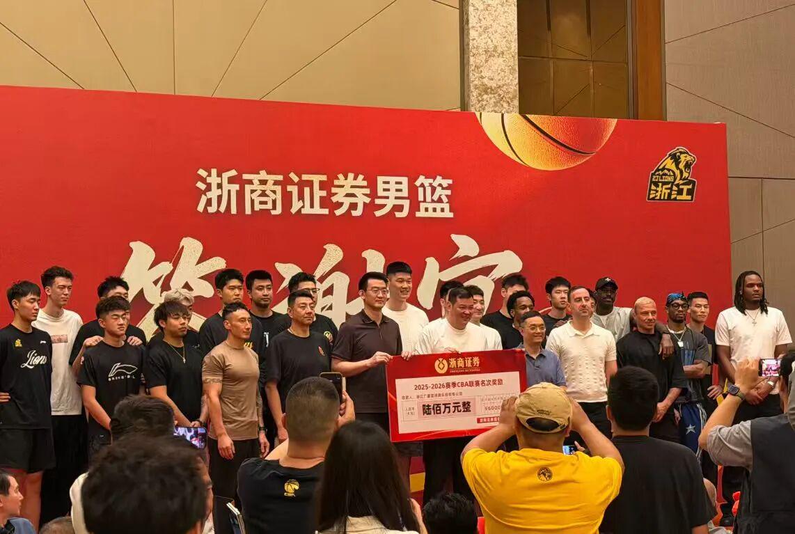 葡萄牙靠VAR淘汰克罗地亚,赛后喜忧并存,恐难敌西班牙