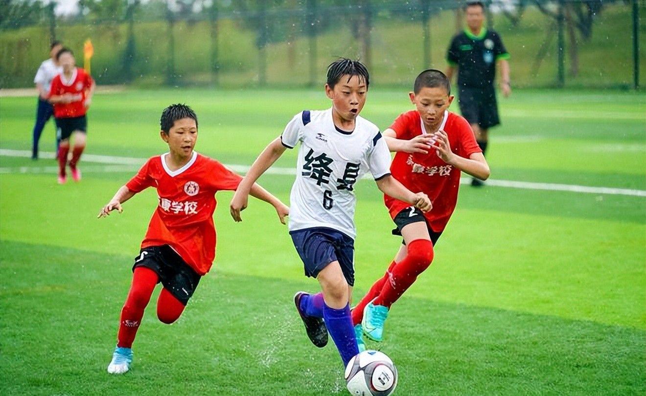乌法115k欧元买断阿加波夫,结束租借正式加盟