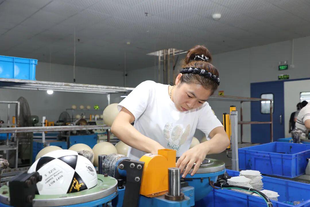巴拉克:卡尔只是表达去皇马踢球的梦想,媒体不应断章取义