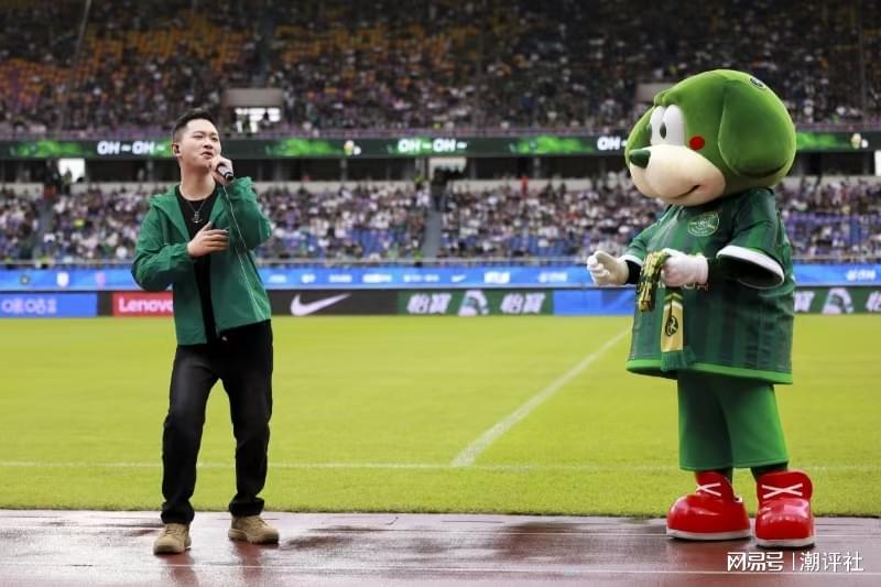 每日互动携CCE价值共创黑客松成果及公司AI实践亮相GOAI开源市集