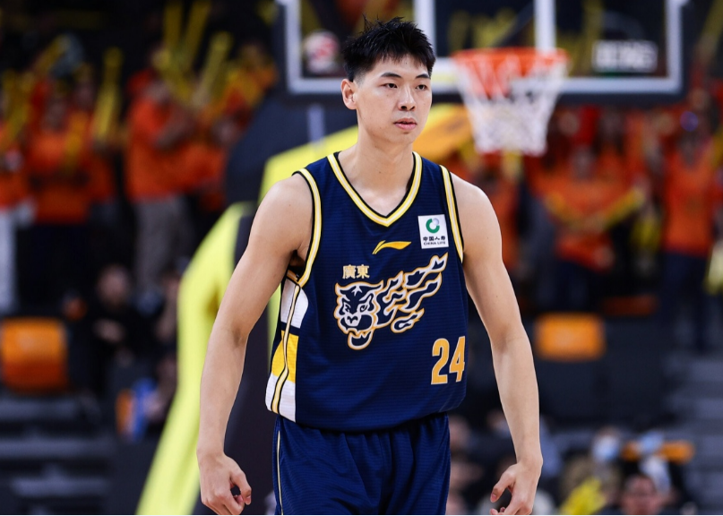 阿德巴约：我手感不佳都拿到83分 本可以超过张伯伦的100分